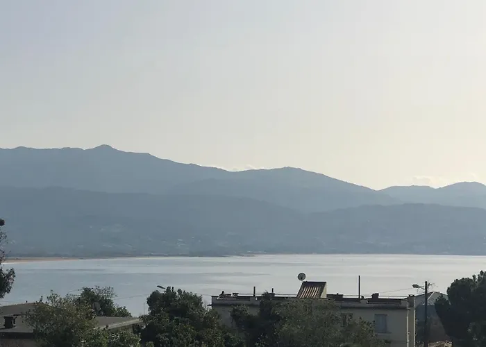 Bel Appartement F3 Vue Sur Le Golfe D\'Ajaccio